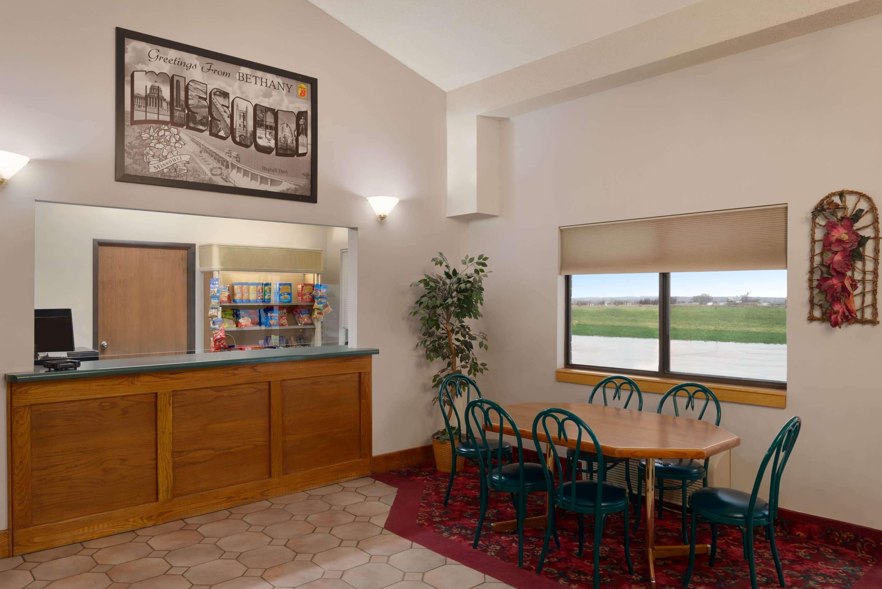 Super 8 By Wyndham Bethany Mo Exterior photo