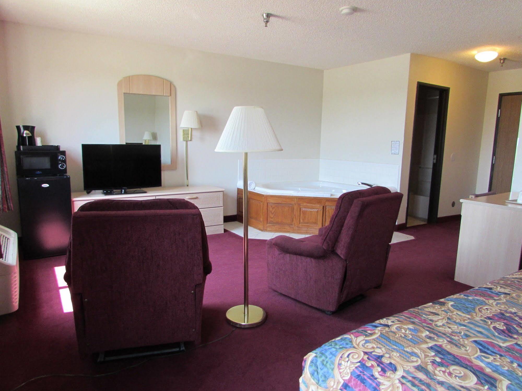 Super 8 By Wyndham Bethany Mo Exterior photo